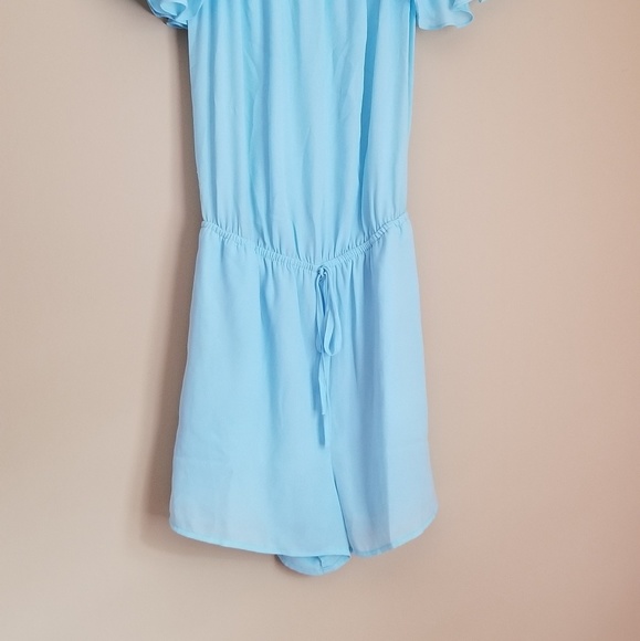 Light blue off shoulder romper short - Picture 2 of 6
